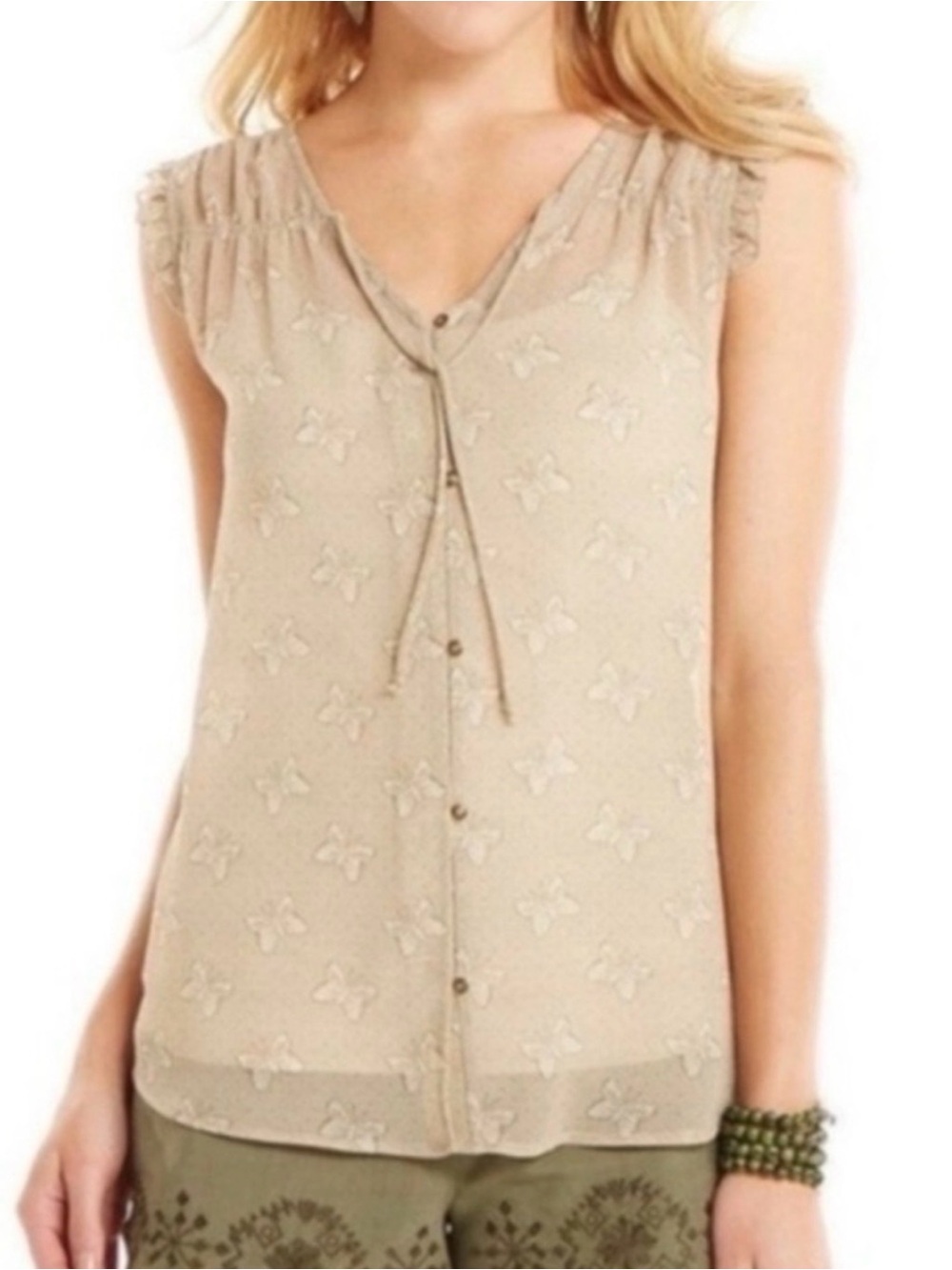 Matilda Jane Beige Sleeveless Button-Down Blouse